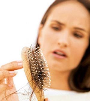 Mezzi contro una perdita di capelli con olio di bardana